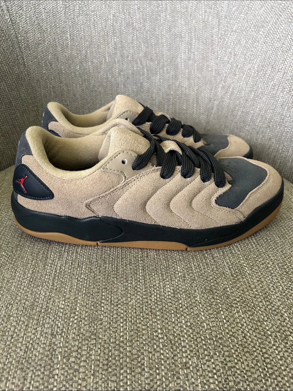 Jordan session “khaki